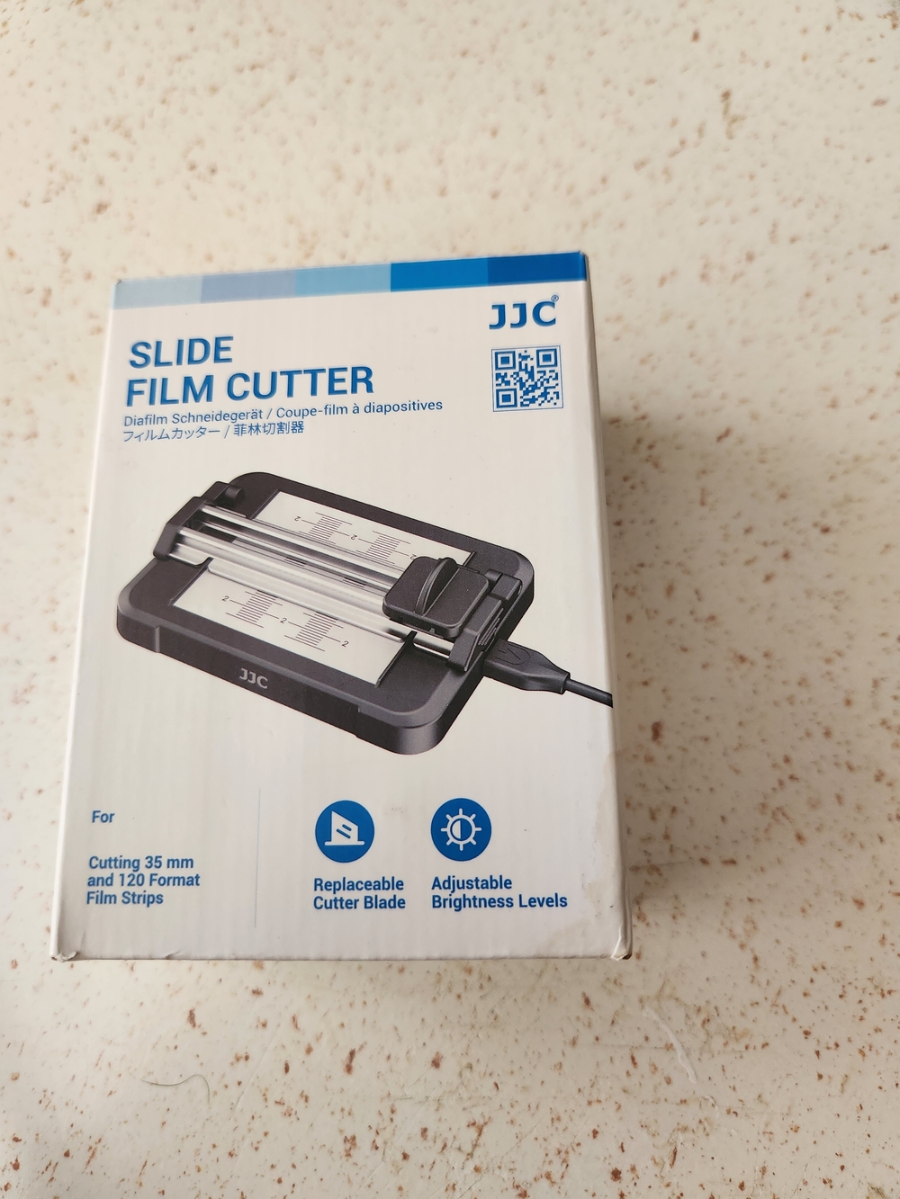 Slide Film Cutter - Black